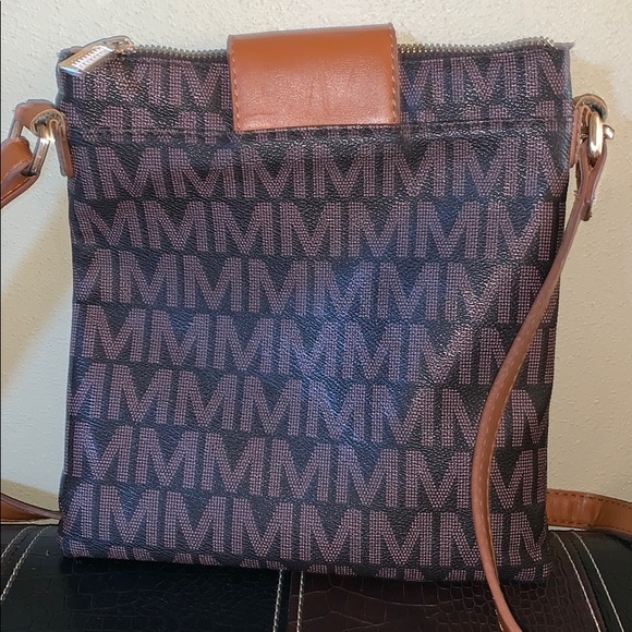 SOLD - Picture 5 of 7